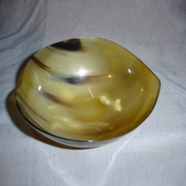 Natural Buffalo Horn Decorative Bowl - Image 4